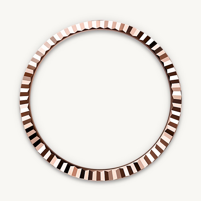 Fluted bezel