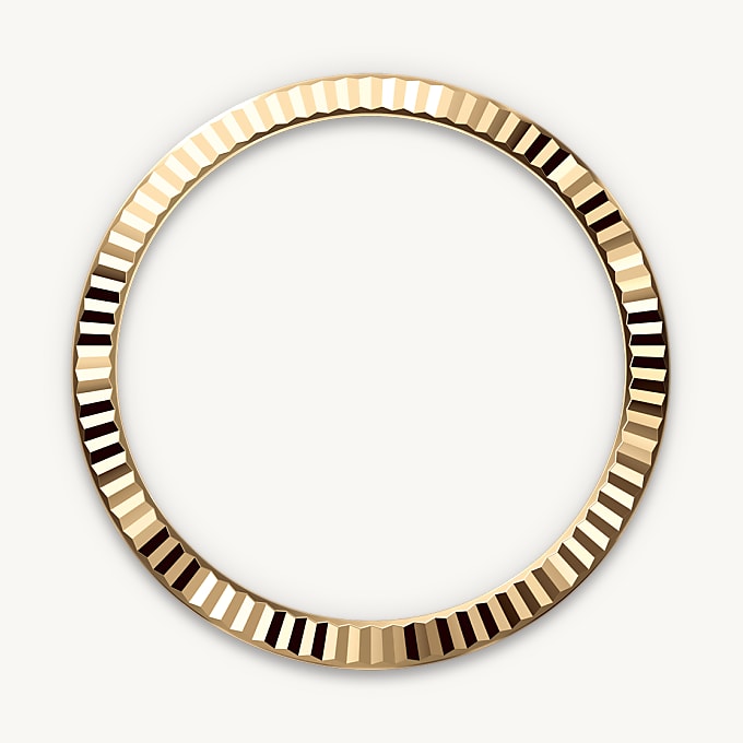 Fluted bezel