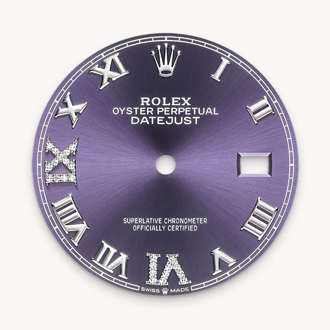 Aubergine Dial