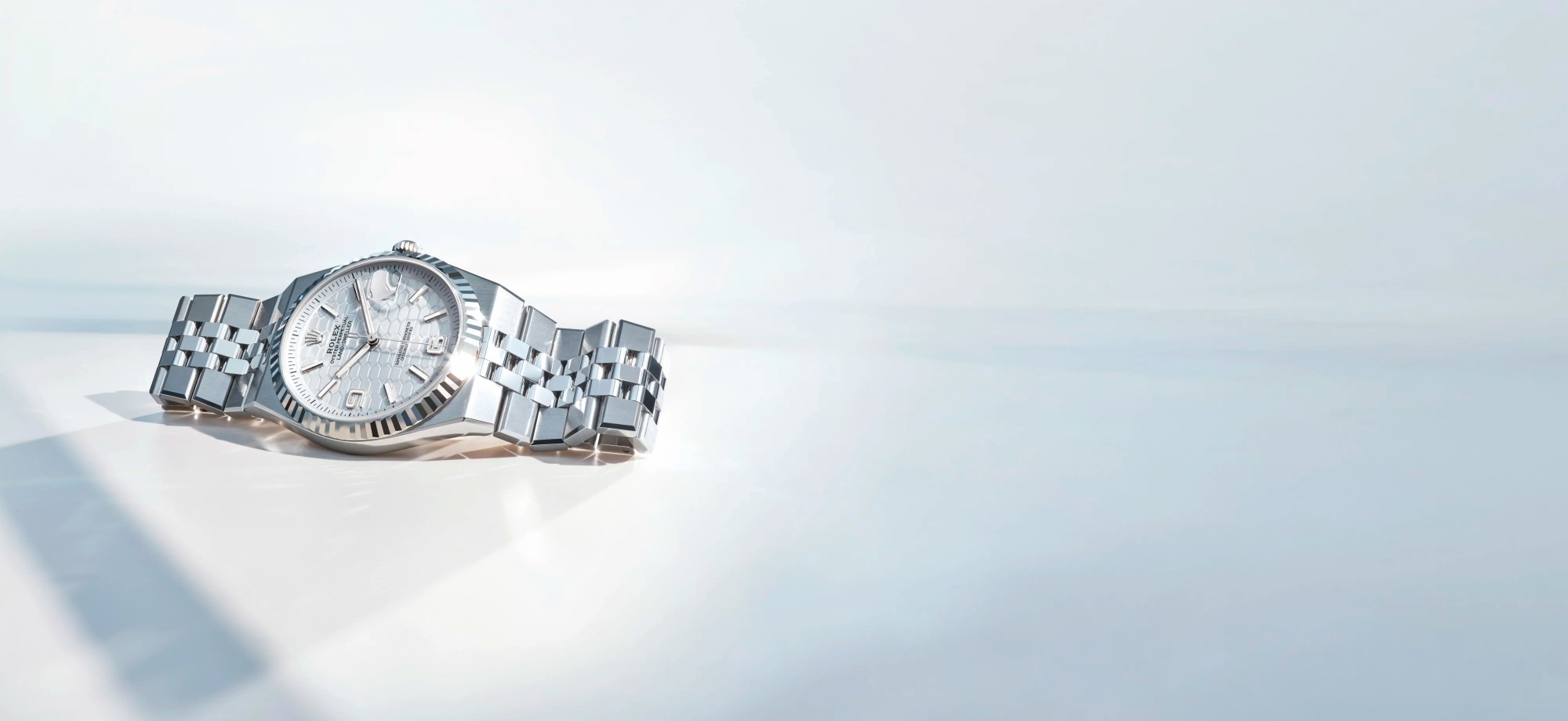 rolex land dweller m rvb x